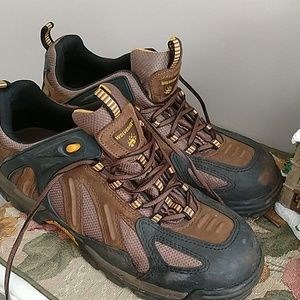 wolverine steel toe sneakers